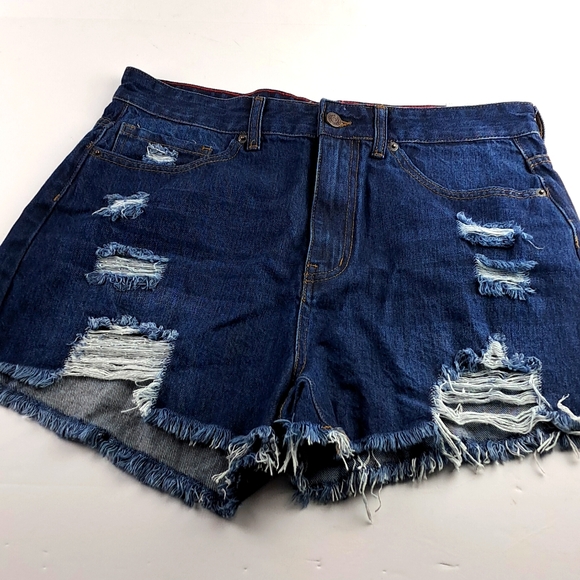 Track 23 Fashion Denim Dark Wash Size 13 Distressed Shorts - Picture 1 of 8